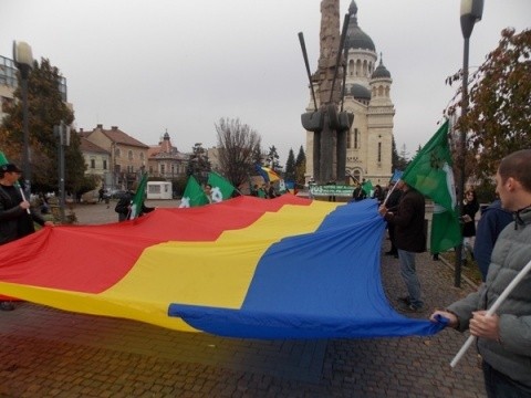 noua-dreapta1-008