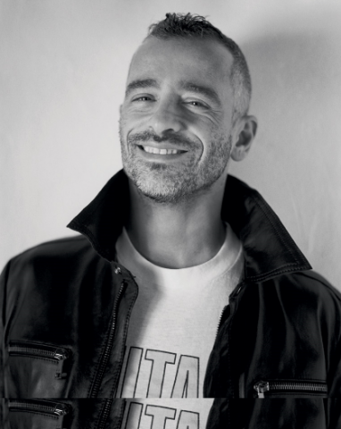 Citeşte despre ultimele pregătiri pentru concertul Eros Ramazzotti de la Cluj-Napoca
