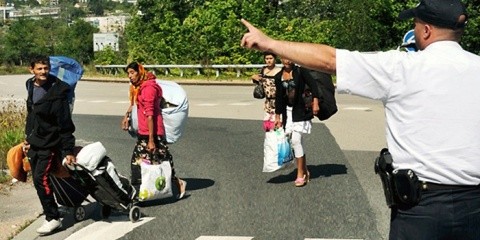 Tigani-romani-obligati-sa-munceasca-in-Franta-dupa-ce-au-fost-pacaliti-ca-merg-la-cersit