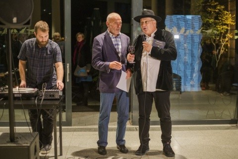 dj_mhai_butincu,_alaturi_de_poetul_mircea_dinescu_si_traducatorul_ernest_wichner