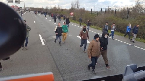 sofer-camion-maghiar_calais
