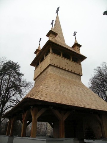 biserica lemn iuliu hatieganu5