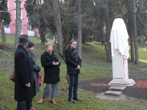 bust b p hasdeu cluj1