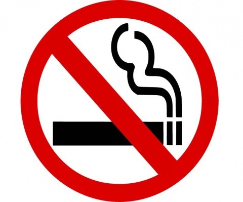 Legea referitoare la interzicerea fumatului în spațiile publice închise este constituțională