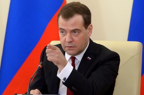 Medvedev amenință cu război mondial după declațiile lui Stoltenberg: ‘Bătrânii lideri ai NATO ar trebui măcar din când în când să-și pornească creierele’
