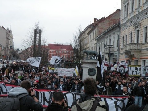 u cluj miting10