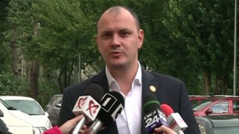 ghita_27939000
