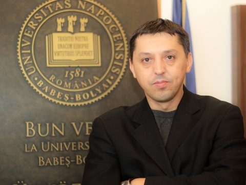 Prof. univ. dr. Daniel David, a primit medalia „Români în elita mondială”,