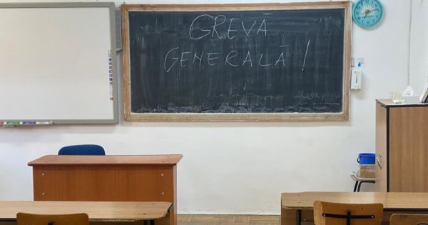 Fără milă: Inspectoratele județene de Învățământ încep să ceară suspendarea contractelor de muncă pentru profesorii greviști
