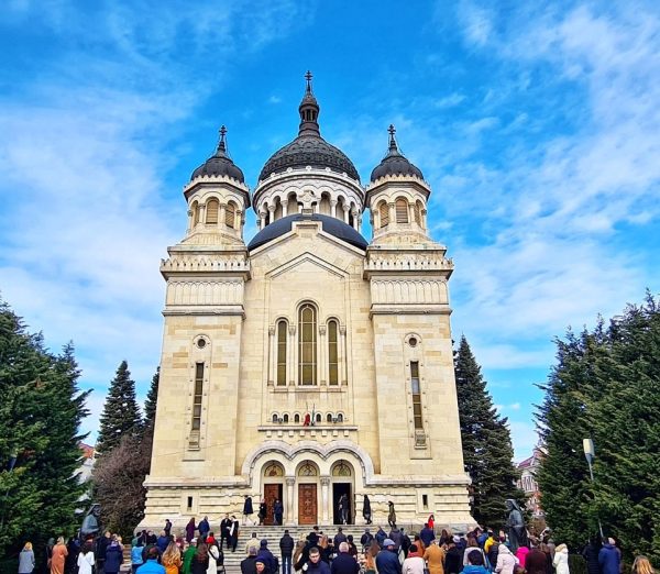 Luni începe Postul Mare al Paștilor. Cuvântul pastoral al mitropolitului Clujului, IPS Andrei: Este o șansă