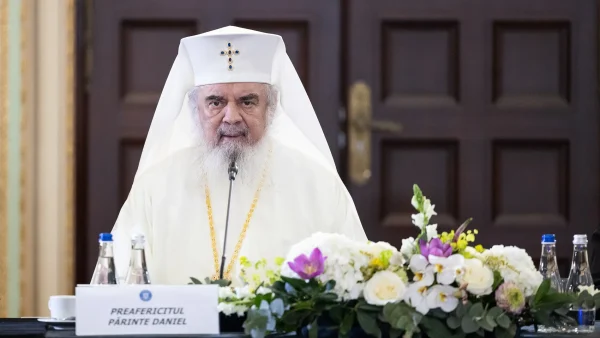 Patriarhul Daniel elogiază „faptele de vitejie şi de înțelepciune ale Regilor României”