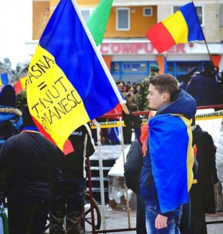 Cosmin, băiatul cu Tricolorul, i-a invitat pe toţi românii la Sfântu Gheorge, cu ocazia Zilei Unirii Principatelor Române Unite