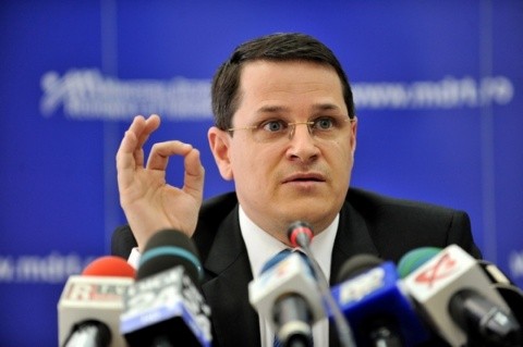 Eduard Hellvig, omul lui Soroş e oficial director al SRI