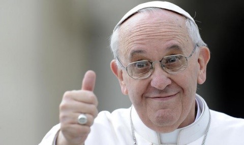 Ofensiva catolică! Papa Francisc va mesteca frunze de coca într-un turneu în Bolivia