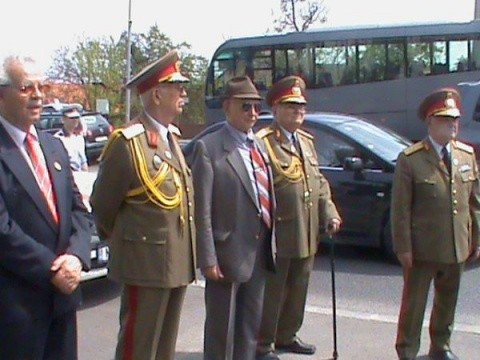 Proiectul de lege privind pensiile militarilor avizat pozitiv
