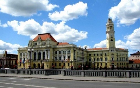 Salariile de la Primăria Oradea cresc cu 12%. Funcţionarii clujeni rămân cu venituri africane