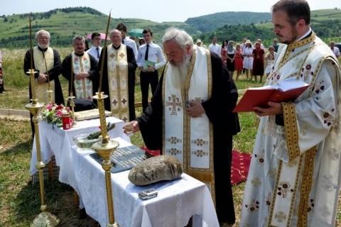Prima biserică ocrotită de Sfântul Paisie Aghioritul din Patriarhia Română se va ridica la Săvădisla (jud. Cluj)