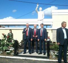 Două statui ale lui Stalin au fost inaugurate în Rusia lui Putin