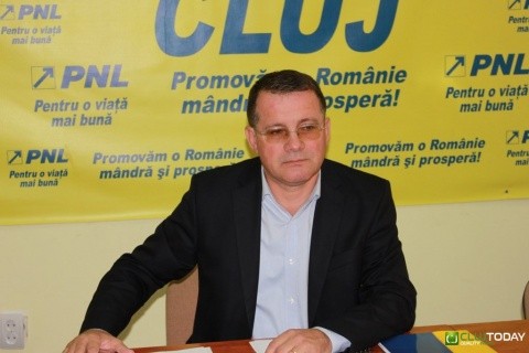 Deputatul clujean Adrian OROS spune NU absolvenţilor cu acte de studii recunoscute la finalizarea unor studii efectuate în programe neautorizate