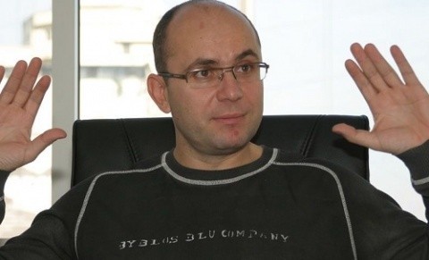 Jurnalistul Dragoș Nedelcu face dezvaluiri despre persoane controversate din Rep. Moldova şi despre pro-românul Vlad Filat: Cozmin Guşă, consilierul lui Plahotniuc