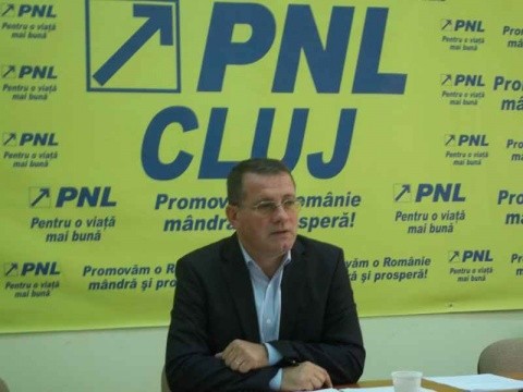 Deputatul Adrian Oros: În ultima zi, PSD a mai dat o lovitura de 194 milioane de euro direcţionând bani europeni