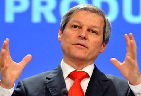 Premierul Dacian Cioloș a prezentat ”guvernul meu”. Nume de miniștri legați de SRI, SIE, Soroș și directori de multinaționale
