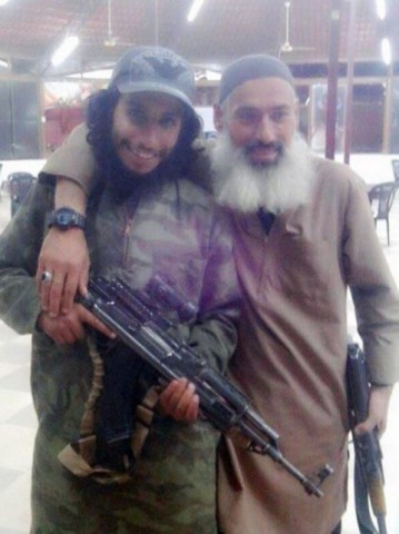 Un belgian musulman! Vezi cum arată bestia jihadistă, creierul atentatelor de la Paris