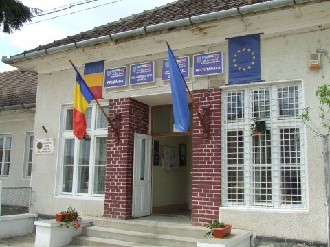 Satul Pericei, localitatea de naștere a premierului Dacian Cioloș e unguresc și reformat. Românii ortodocși sunt minoritari
