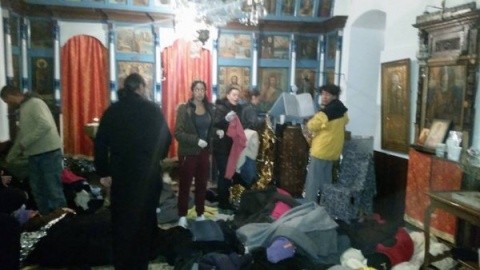 Bisericile ortodoxe din Grecia se transformă în adăposturi improvizate pentru refugiaţi