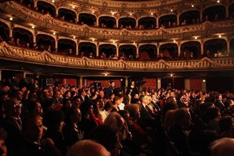 Directorul Operei Române Cluj se apără privind vânzarea de instrumente muzicale: acuzații nefondate