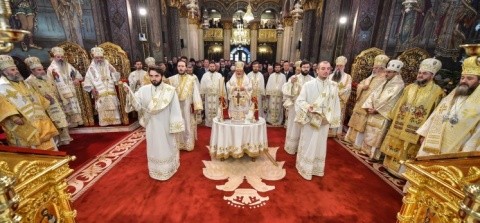 Te Deum cu prilejul zilei onomastice a Patriarhului României. Premierul ateu Dacian Cioloș nu l-a felicitat pe PF Daniel