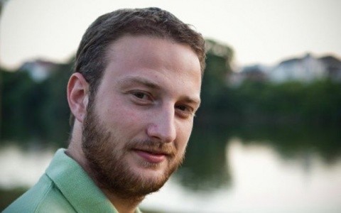 Un activist creştin-ortodox: Andrei Tinu candidează la funcția de președinte al TSD
