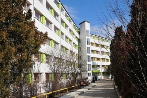 Decizie atee a Universității Tehnice din Cluj. S-a interzis sfințirea căminelor studențești de preotul ortodox ca pe vremea comunismului