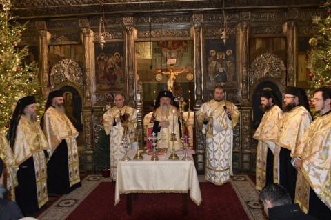 IPS Andrei alături de clujeni, în rugăciune, în noaptea dintre ani