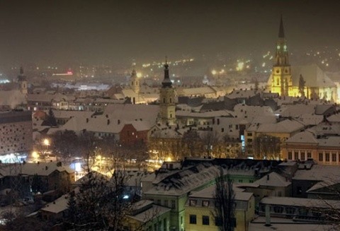 Poemul Zilei: Ninge la Cluj
