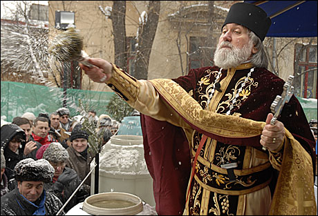 Boboteaza şi Sfântul Ioan marchează sfârşitul sărbătorilor dedicate Naşterii Mântuitorului