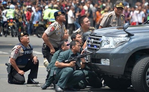 Atacuri la Jakarta: Șapte morți, între care patru presupuși teroriști