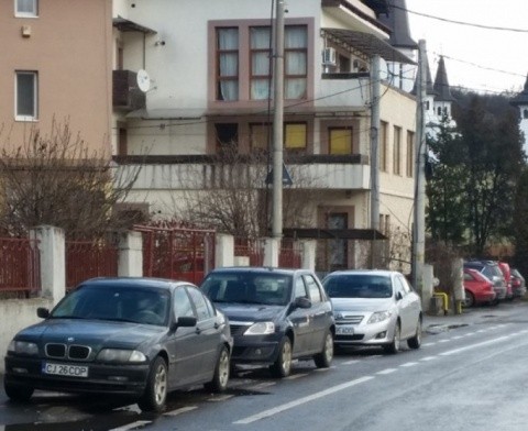 Ale cui sunt trotuarele clujene?