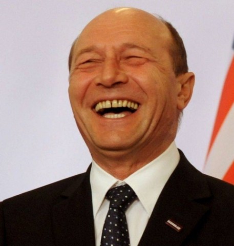 Traian Băsescu, la Cluj-Napoca: Emile, e vremea să predai ștafeta la unul mai bun și mai entuziast ca tine