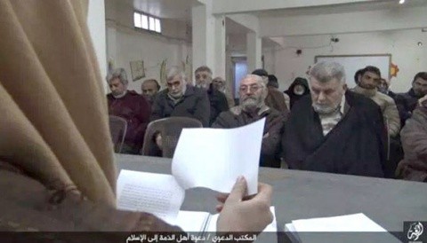 ISIS impune o practică veche, nefolosită în ultimii 100 de ani