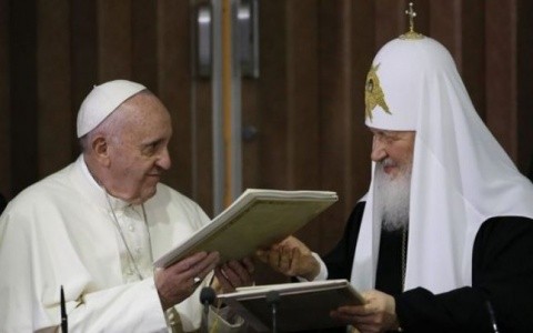 Papa Francisc acuză o „invazie arabă” în Europa
