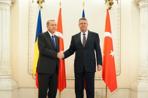 Un deputat liberal se revoltă contra lui Iohannis: „Respingeți construcția marii moschei. Lăsați românii să decidă!”