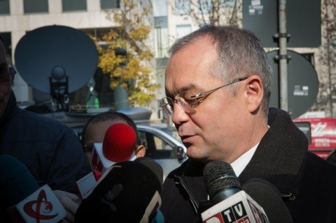 Emil Boc a ieșit vesel după audierile de la DNA: Vă aștept la Cluj pentru Spania-România si meciurile Simonei Halep