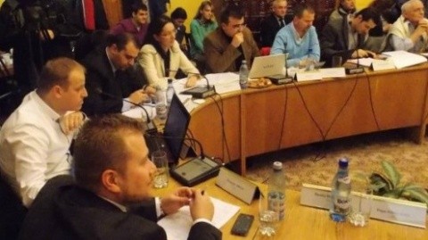 Grupul consilierilor locali PNL: Incidentul de la Sala Polivalentă să nu se mai repete și vinovații trebuie sancționați