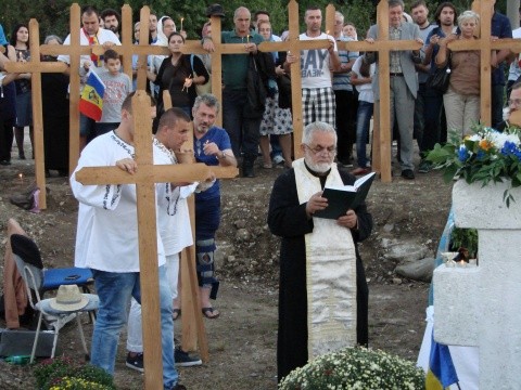 Luptătorul naționalist Berenghi anunță proteste noi împotriva moscheii din București: „Gata cu mizeriile și înjoseala!”