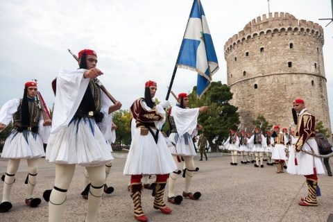 Unde merg românii în vacanţe. Studiu pe regiuni!