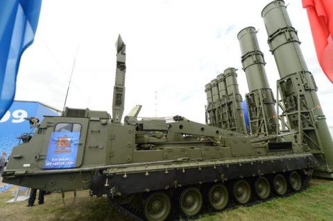 Analist rus: România posibila victimă a unui razboi nuclear, o ”țară în ruină” din cauza scutului antirachetă