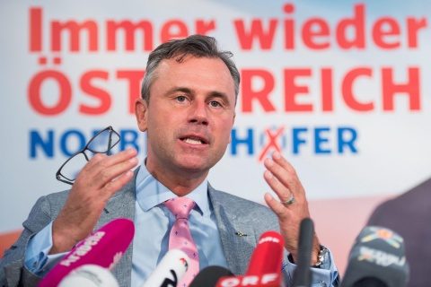 Hofer, candidatul dreptei radicale vrea referendum pentru ieșirea Austriei din UE