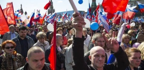 100.000 de ruși au protestat împotriva imigranților musulmani la Moscova de 1 Mai