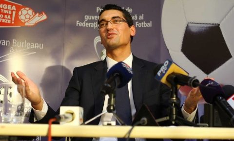 Președintele FRF a fugit de jurnalisti dupa eliminarea României: „Când a luat prima avea merite. Acum nu mai are?”
